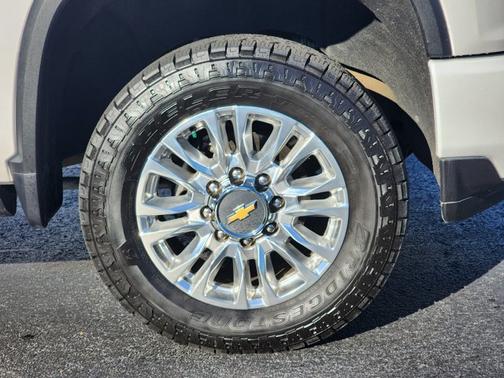 2023 Chevrolet Silverado 2500 High Country