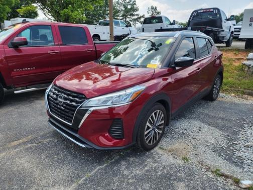 2023 Nissan Kicks SV