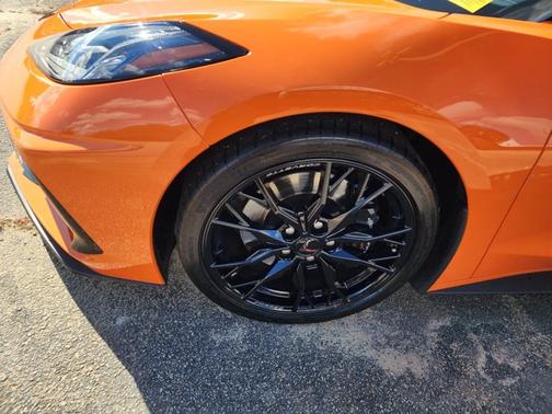 2023 Chevrolet Corvette 2LT