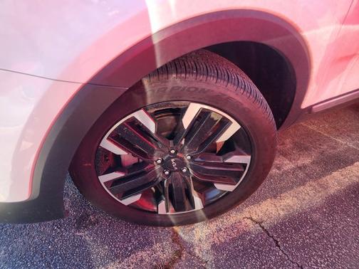 2024 Kia Telluride SX