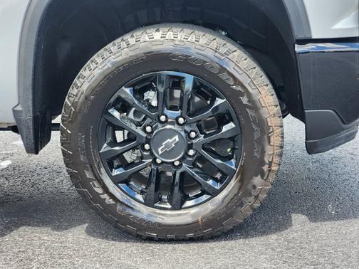 2025 Chevrolet Silverado 2500 Custom