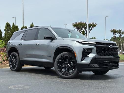 Sterling Gray Metallic 2026 Chevrolet Traverse FWD RS