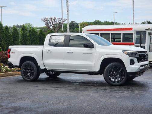 2025 Chevrolet Colorado 4WD Z71
