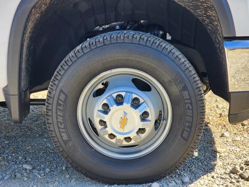 2025 Chevrolet Silverado 3500 Work Truck