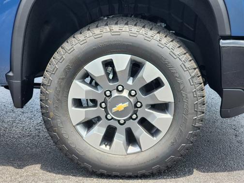 2025 Chevrolet Silverado 2500 Custom