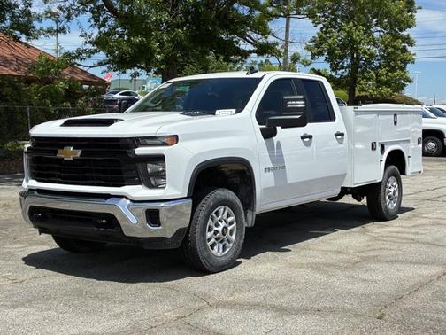 Summit White 2026 Chevrolet Silverado 2500 Work Truck