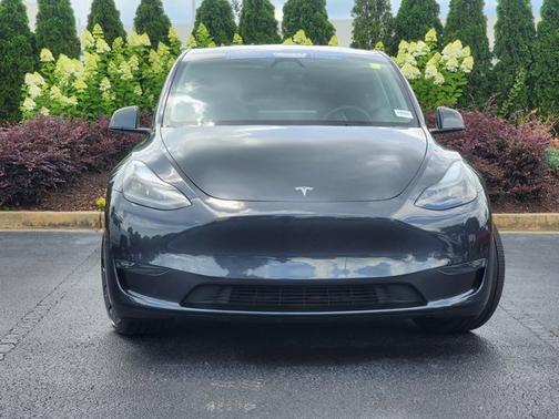 2024 Tesla Model Y Performance