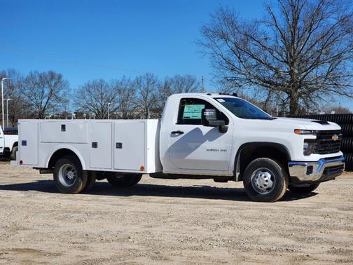 2025 Chevrolet Silverado 3500 Work Truck