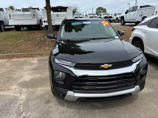 Mosaic Black Metallic 2023 Chevrolet Trailblazer LT