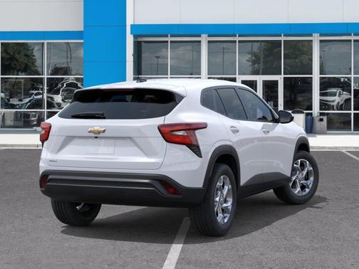 Summit White 2026 Chevrolet Trax LS