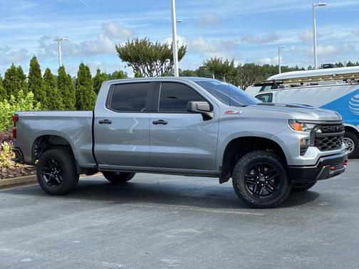 Sterling Gray Metallic 2025 Chevrolet Silverado 1500 Custom Trail Boss