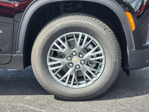 2025 Chevrolet Traverse FWD LT