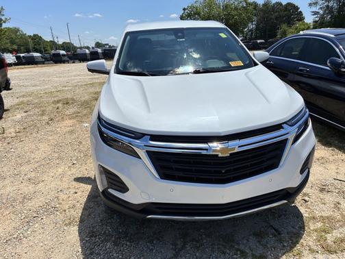 Iridescent Pearl Tricoat 2022 Chevrolet Equinox 1LT