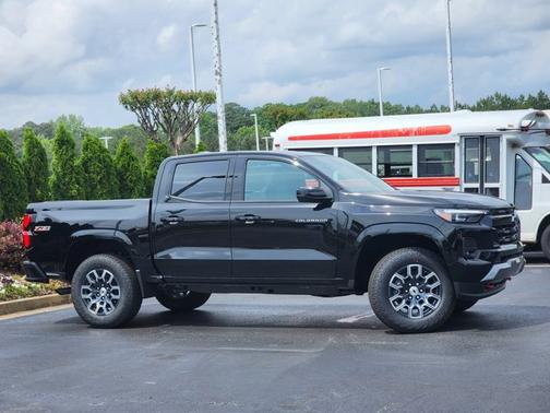 2025 Chevrolet Colorado 4WD Z71