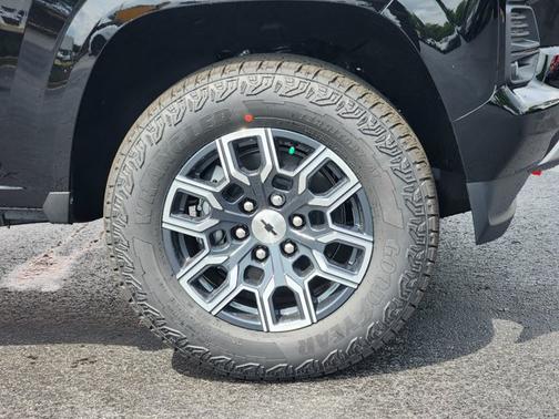 2025 Chevrolet Colorado 4WD Z71