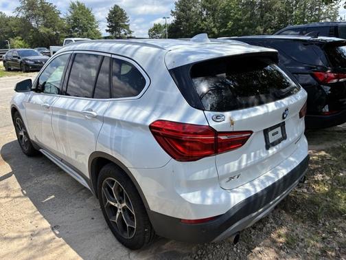Alpine White 2019 BMW X1 xDrive28i
