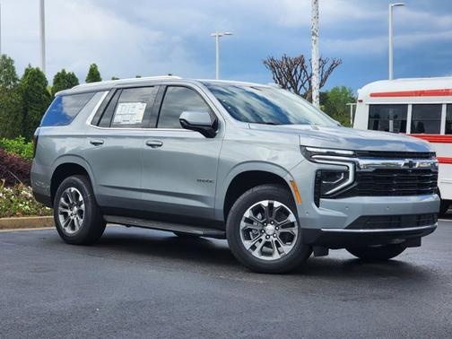 2025 Chevrolet Tahoe LS