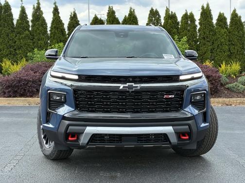 Lakeshore Blue Metallic 2026 Chevrolet Traverse AWD Z71