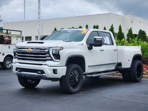 2024 Chevrolet Silverado 3500 High Country