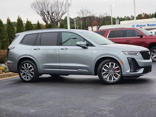 2023 Cadillac XT6 AWD Sport