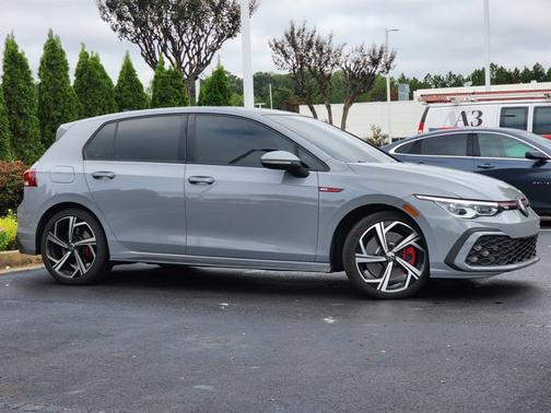 2024 Volkswagen Golf GTI SE