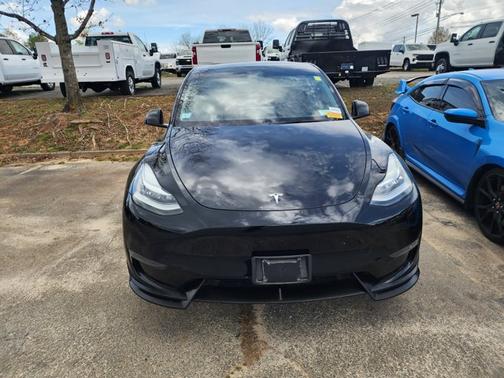 Solid Black 2023 Tesla Model Y Long Range