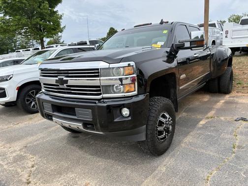 Black 2016 Chevrolet Silverado 3500 High Country