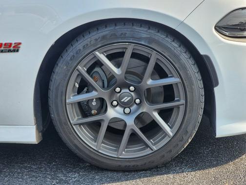 2019 Dodge Charger Scat Pack