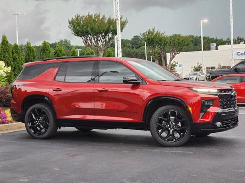 2025 Chevrolet Traverse FWD RS