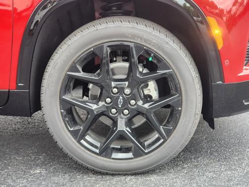 2025 Chevrolet Traverse FWD RS