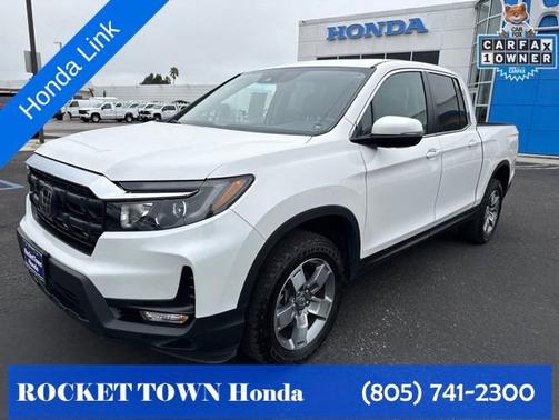 Platinum White Pearl 2025 Honda Ridgeline
