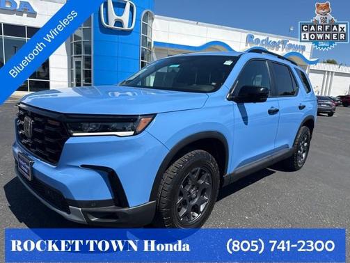 Diffused Sky Pearl 2025 Honda Pilot