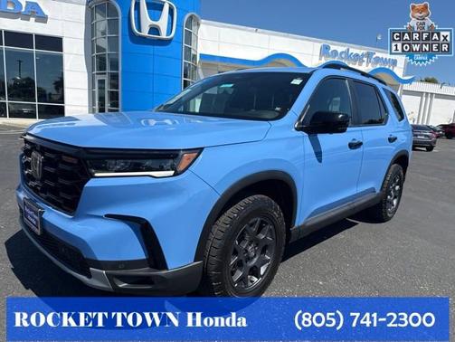Diffused Sky Pearl 2025 Honda Pilot