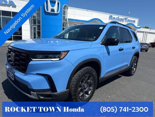 Diffused Sky Pearl 2025 Honda Pilot