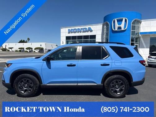 Diffused Sky Pearl 2025 Honda Pilot