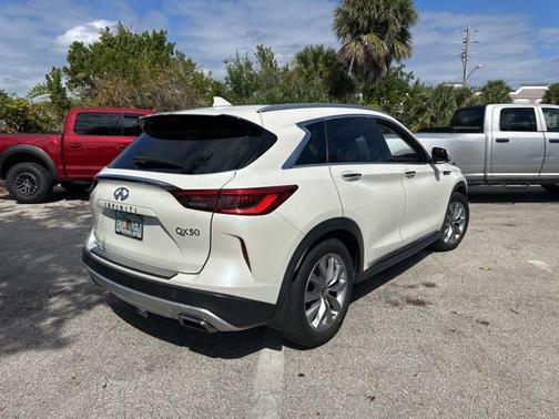 2019 INFINITI QX50 Luxe