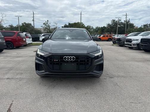 2023 Audi SQ8 4.0T Premium Plus