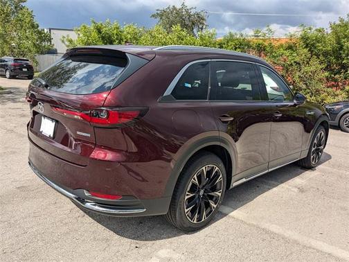2025 Mazda CX-90 PHEV Premium Plus