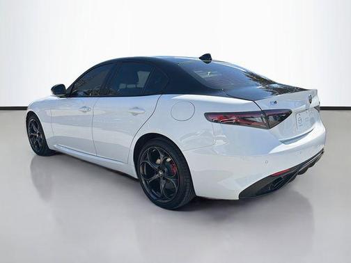 2025 Alfa Romeo Giulia Ti