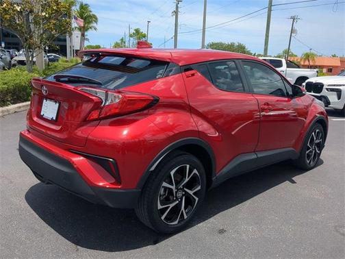 2021 Toyota C-HR LE