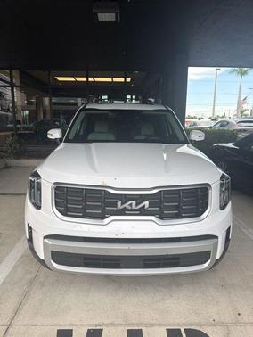 Glacial White Pearl 2025 Kia Telluride S