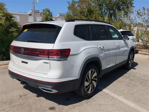 2025 Volkswagen Atlas 2.0T SE w/Technology 4MOTION