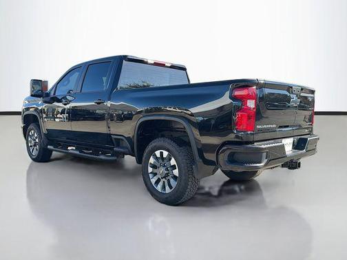 2025 Chevrolet Silverado 2500 Custom