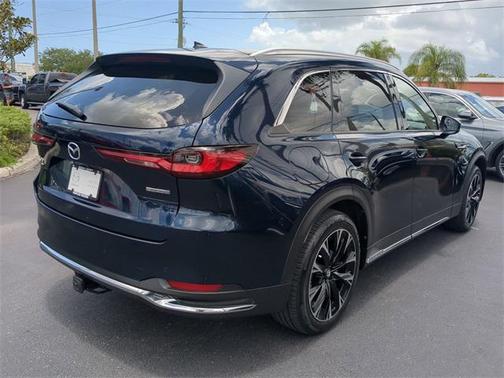 2024 Mazda CX-90 PHEV Premium Plus