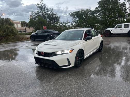 2024 Honda Civic Type R Base