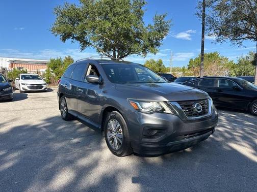 2018 Nissan Pathfinder S