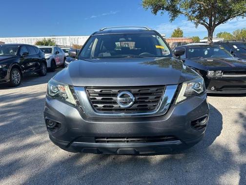 2018 Nissan Pathfinder S