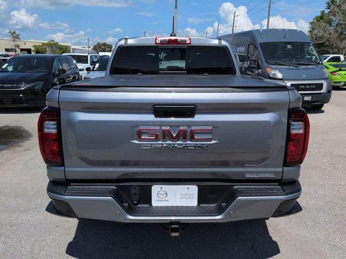 Sterling Metallic 2025 GMC Canyon Elevation