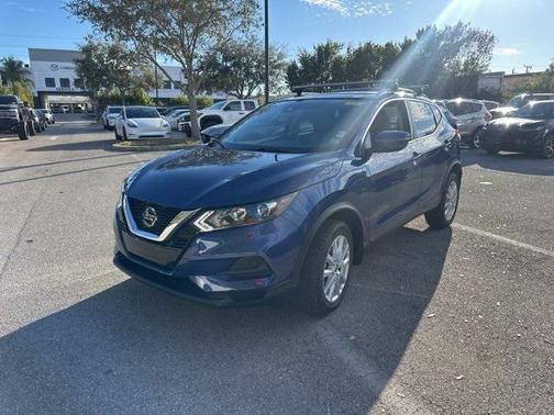 2020 Nissan Rogue Sport SV