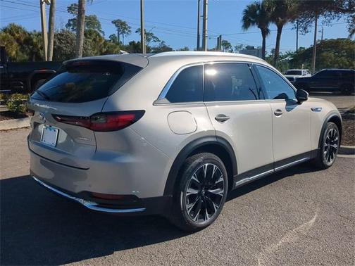 2025 Mazda CX-90 PHEV Premium Plus